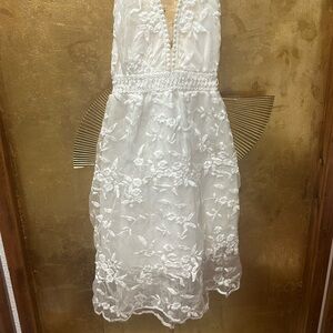 White Floral Embroidered V-Neck Dress